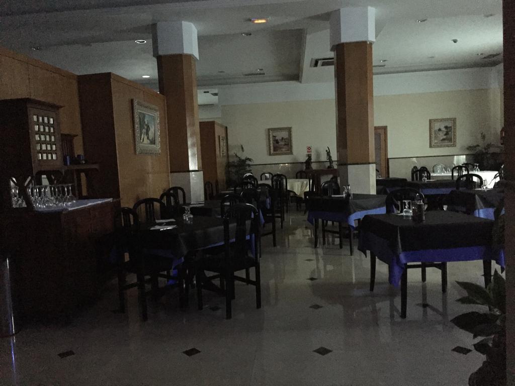 Hotel Ciudad De Φουενλαμπράδα Εξωτερικό φωτογραφία